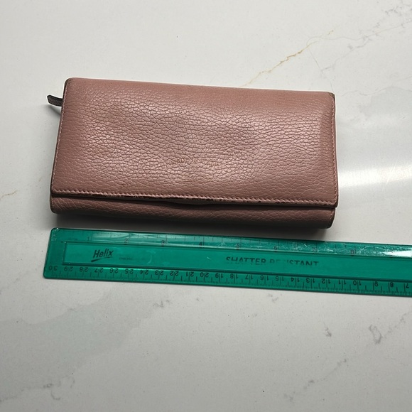 Pink Gucci wallet - Picture 12 of 13